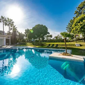 Sierra Park - 18 Newly Renovated With Pool, Gym, Jacuzzi And Padel Apartment