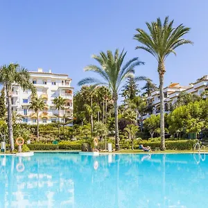  Apartment Cozy In Golden Mile Spain